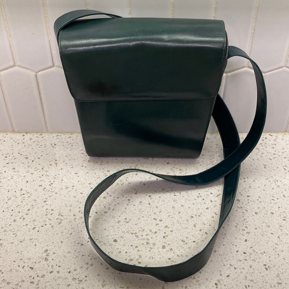 Xavier Danaud shoulder strap bag made in France in a beautiful Evergreen color